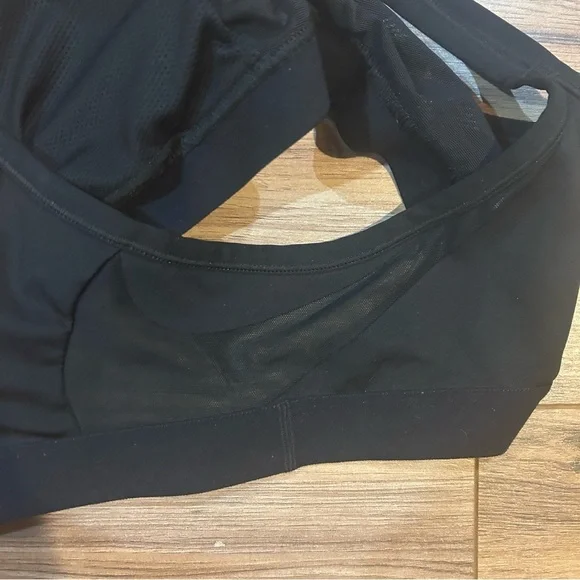 Nike Dri-FIT Black Mesh Swoosh Sports Bra Women’s XL - Picture 3 of 5